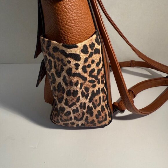 Wrangler Montana West Leopard Convertible Backpack Purse for Women Rugged - Picture 4 of 9